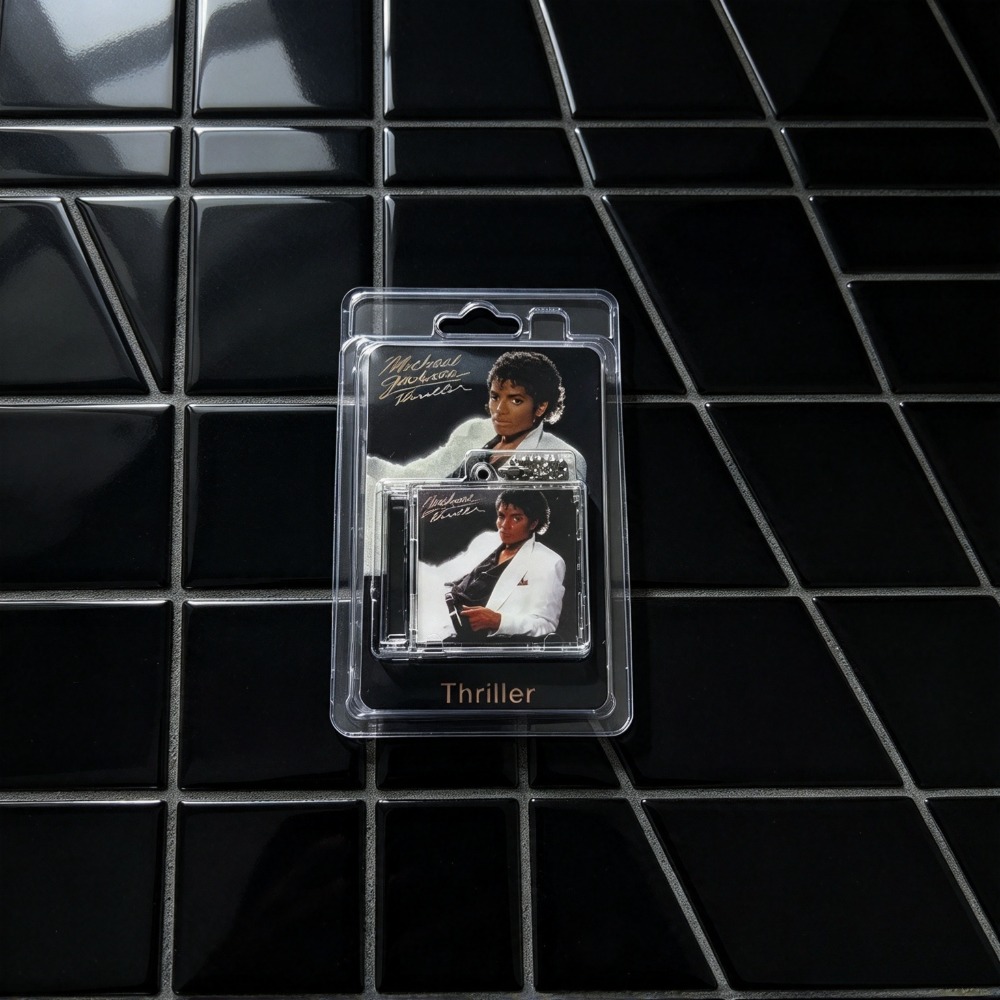 マイケル・ジャクソンのグッズ、NFC機能付きミニCDアルバム - Phone Accessories Charms のレビューと価格